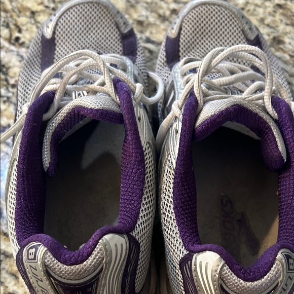 Brooks Glycerin Women's Gray and Purple Running Shoes - Picture 6 of 14